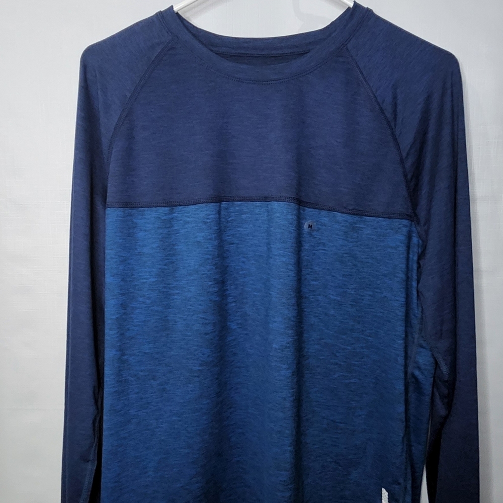Long sleeve t shirt